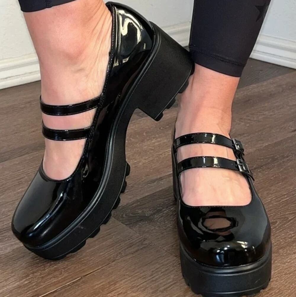 NEW Seychelles Opal Black Shiny Platform Double Strap Mary Jane Shoes Size 10M